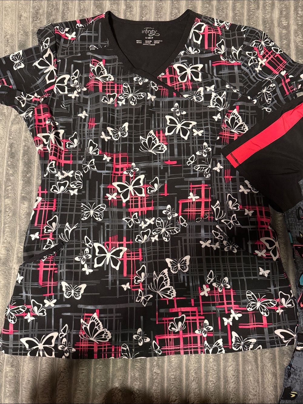 Women's Cherokee Black Butterfly Print V-Neck Scrub Top - Pink & White Accents
